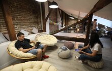 Фото 6: На вул. Шевченка, 270а відкрилась оновлена «Бібліотека сад»