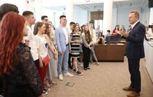 Фото 13: Премії від міста по 5 і 10 тис. грн отримали випускники за найвищі бали на ЗНО 2021