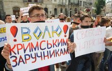 Фото 1: У Львові пройшла мирна акція протесту на підтримку Олега Сенцова