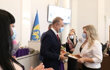 Фото 40: З нагоди Дня вчителя у Львові нагородили 55 найкращих працівників освіти