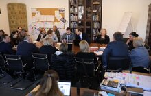 Фото 10: Міська комісія ТЕБ та НС вирішила закрити усі торгові мережі, окрім аптек та продуктових магазинів, — А. Садовий