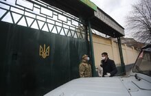 Фото 2: Мерія передала слідчому ізолятору засоби індивідуального захисту