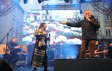 Фото 21: Мер Львова подякував Оксані Мусі за концерт до Дня міста