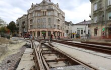Фото 13: Від сьогодні відкрили для проїзду перехрестя вул. С. Бандери – вул. Федьковича: з суботи по цій ділянці поїде тролейбус