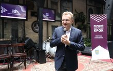Фото 3: Мер Львова вручив дипломи цьогорічним стажерам міської ради — учасникам програми «Перший кар’єрний крок»