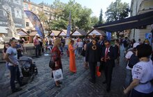 Фото 11: Мер Львова разом з іноземною делегацією оглянули Ярмарок партнерства