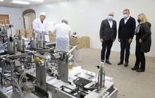 Фото 3: У Львові запрацювало перше виробництво медичних масок