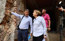 Фото 8: На пр. Свободи, 23 почали розбирати завали: протиаварійні роботи фінансуватиме власник сусіднього будинку (відео)