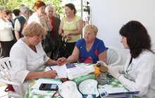 Фото 11: З 29 травня до 12 червня львів’яни можуть перевірити своє здоров’я просто неба