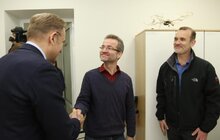 Фото 7: Мер Львова та Повірений в Справах Австралії відвідали урок англійської в Центрі надання допомоги учасника бойових дій