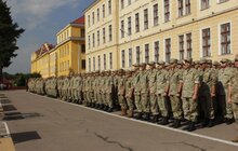 Фото 9: Урочистий ритуал складання Військової присяги студентами цивільних вищих навчальних закладів, які навчалися за програмою підготовки офіцерів запасу 