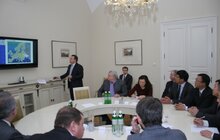 Фото 5: Зустріч з керівниками пекінської компанії BCEG International Co., LTD