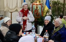 Фото 11: У Львові для понад 300 безпритульних та нужденних відбулись святкові різдвяні обіди 