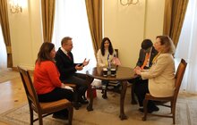 Фото 1: Андрій Садовий привітав тимчасово повірену у справах США у Львові