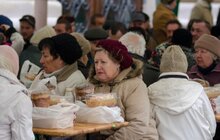 Фото 4: У Львові для найбільш потребуючих провели спільні святкові сніданки