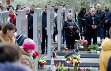 Фото 4: У Великодню неділю у Львові спільно помолились за загиблих воїнів АТО