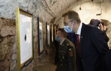 Фото 11: У підземеллі Гарнізонного храму відкрили виставку унікальних реліквій XII-XV ст.