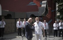 Фото 7: У Львові урочисто відкрили мурал, присвячений Василю Сліпаку