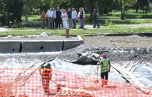 Фото 6: До кінця року озеро на вул. Панча наповнять водою: роботи проводять за кошти інвестора (відео)