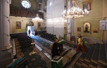 Фото 11: На стінах храму св. Іоана Золотоустого виявили розписи Юліана Крупського: реставратори розпочинають розкриття орнаментів (відео)