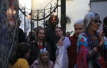 Фото 4: У Львові на день народження Маркіяна Іващишина відкрили закапелок, названий на його честь