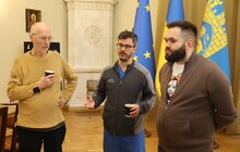 Фото 5: До Львова приїхали провідні нейрохірурги зі США, щоб провести надскладні операції