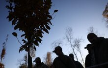 Фото 9: У Левандівському парку висадили 30 дерев пам’яті захисників (відео)