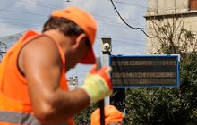 Фото 10: Зупинку на пл. Соборній роблять доступною: трамваї №3 та №8 тимчасово змінили кінцеву зупинку (відео)