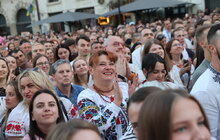 Фото 6: Концерт львівського хору «Гомін» зібрав на площі Ринок 10 тисяч людей (фото)