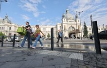 Фото 1: Наступного року на головному вокзалі Львова планують облаштувати безбарʼєрний доступ до поїздів, - Укрзалізниця