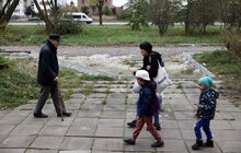 Фото 7: На вул. Стрийській дороблять тротуар, який з’єднає автовокзал і онколікарню (відео)