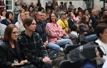 Фото 15: Ніно Катамадзе дала безкоштовний концерт для поранених військових у дворику львівської Ратуші (фото/​відео)
