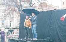 Фото 15: Центром Львова пройшла карнавальна хода: стартував 30-ий Міжнародний театральний фестиваль «Золотий лев»