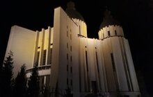 Фото 3: До Великодня ЛКП «Львівсвітло» підсвітило низку храмів