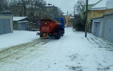 Фото 51: На вулицях Львова працює більше 50 одиниць снігоприбиральної техніки