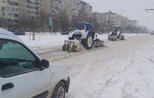 Фото 136: Зранку працювало 93 одиниці снігоочисної техніки