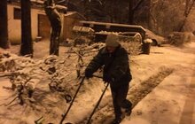 Фото 40: Минулої ночі в місті працювало 95 одиниць техніки, для посипання доріг використано 492 м3 піскосуміші