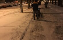 Фото 5: Для посипання доріг від ожеледиці минулої доби використано 513 м3 піскосуміші та 212 м3 солі