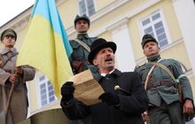 Фото 4: На площі Ринок зачитали відозву про проголошення ЗУНР до 102-ї річниці Листопадового чину