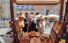 Фото 10: Ветеранський ярмарок у центрі Львова: що пропонували відвідувачам (відео)