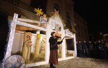 Фото 5: У центрі Львова відкрили різдвяну шопку