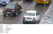Фото 13: За вчорашній день працівники ЛКП «Львівавтодор» зафіксували 45 випадків порушень правил дорожнього руху через неналежне паркування