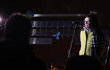Фото 3: У Львові на Меморіалі пам’яті Героїв Небесної Сотні в небо зринули десятки світлових променів
