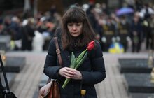 Фото 15: На Личаківському кладовищі у Львові вшанували пам'ять Героїв Небесної Сотні
