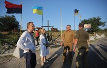 Фото 3: Мер Львова Андрій Садовий відвідав прифронтову Авдіївку