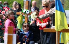 Фото 21: На Личакові помолились на могилах бійців АТО