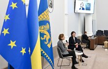 Фото 5: Лауреатка Пулітцерівської премії Енн Епплбом провела відкриту розмову у львівській Ратуші