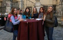 Фото 11: На пл. Музейній відбувся Святковий сніданок