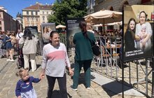 Фото 4: «Мам, я в безпеці»: у Львові відкрили фотовиставку про жінок, які рятували дітей від російських обстрілів