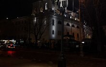 Фото 4: На пр. Свободи відреставрували 12 історичних опор вуличного освітлення